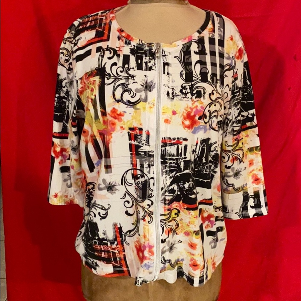ONQUE CASUAL zip up jacket